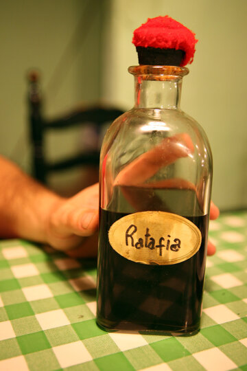 Un bon glop de ratafia canvia la perspectiva de moltes coses