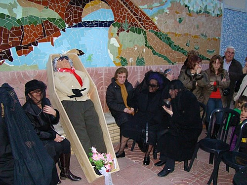 Enterrament d'en Pau Pi a Torrefarrera. Foto: Comissió de festes de Torrefarrera