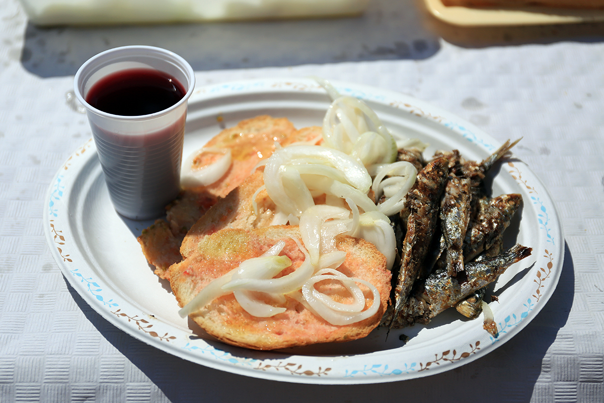 Ingredients típics d'una sardinada
