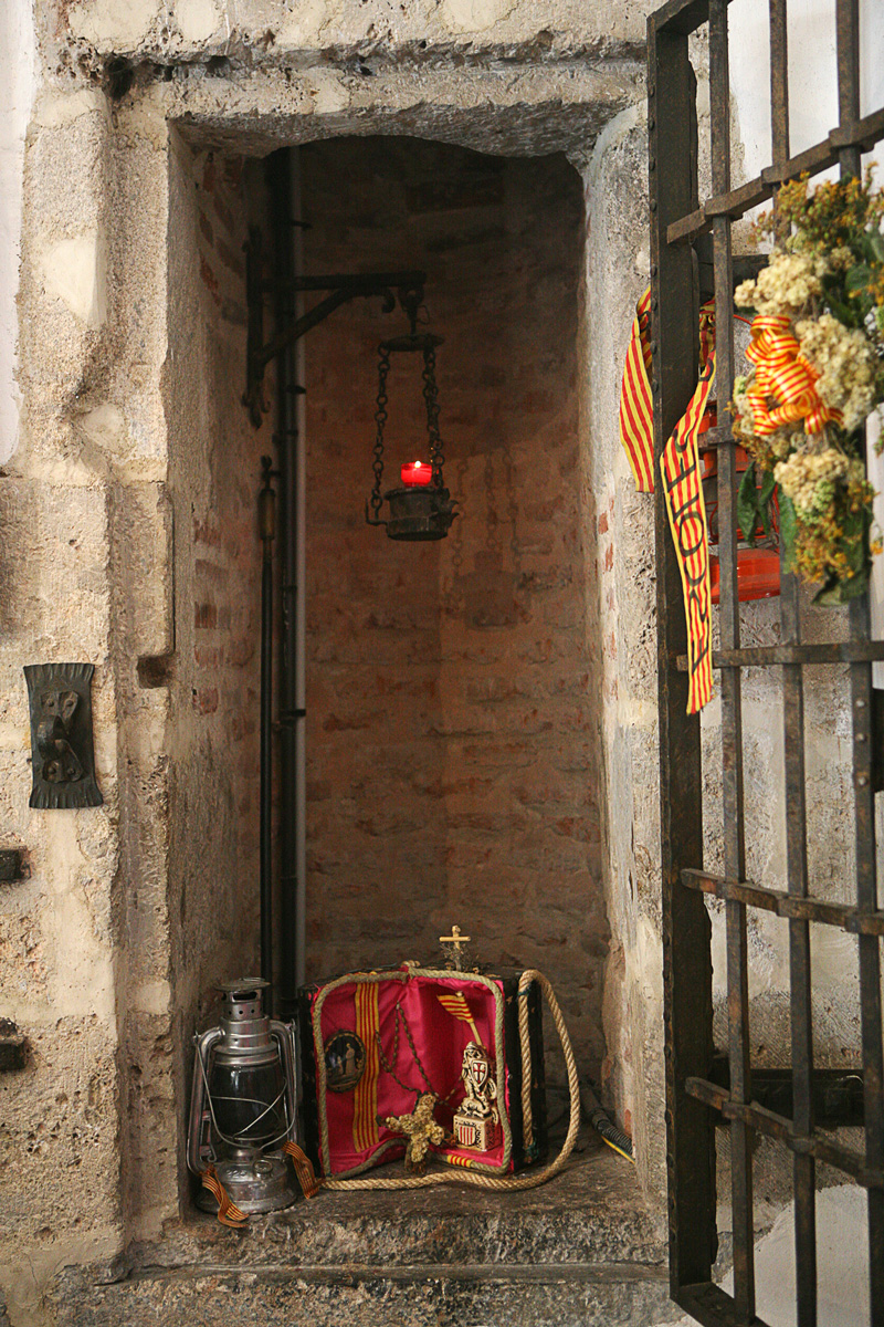 La flama al Castellet de Perpinyà