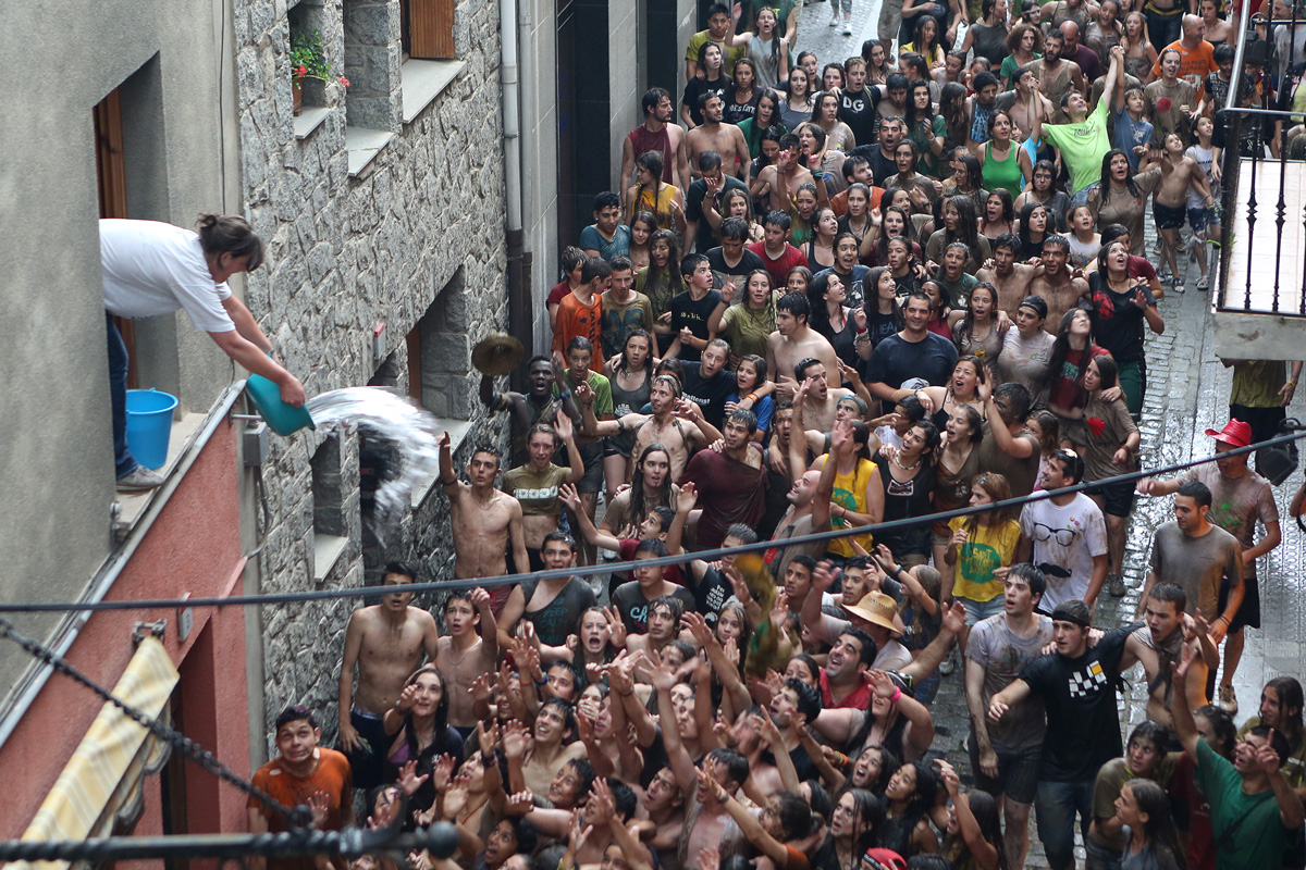 L'aigua també cau dels balcons