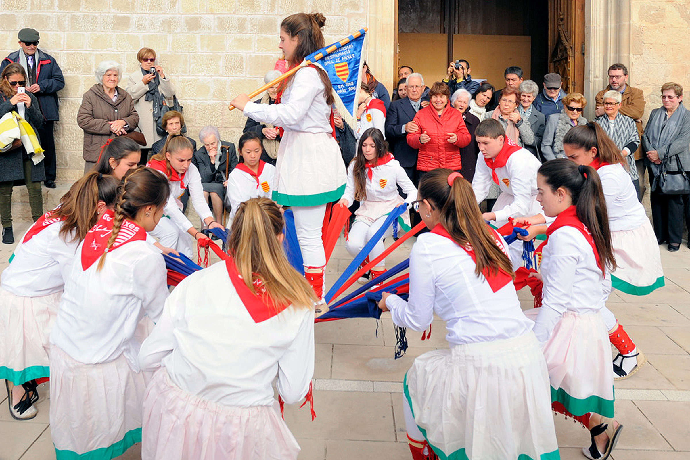Ball de faixes de Sant Martí de Tous