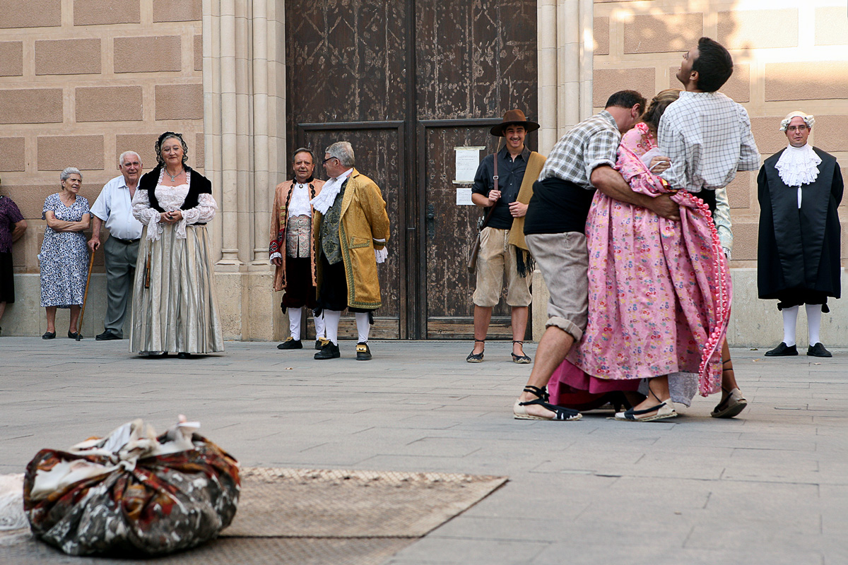 Els fadrins abusant de la Rosaura