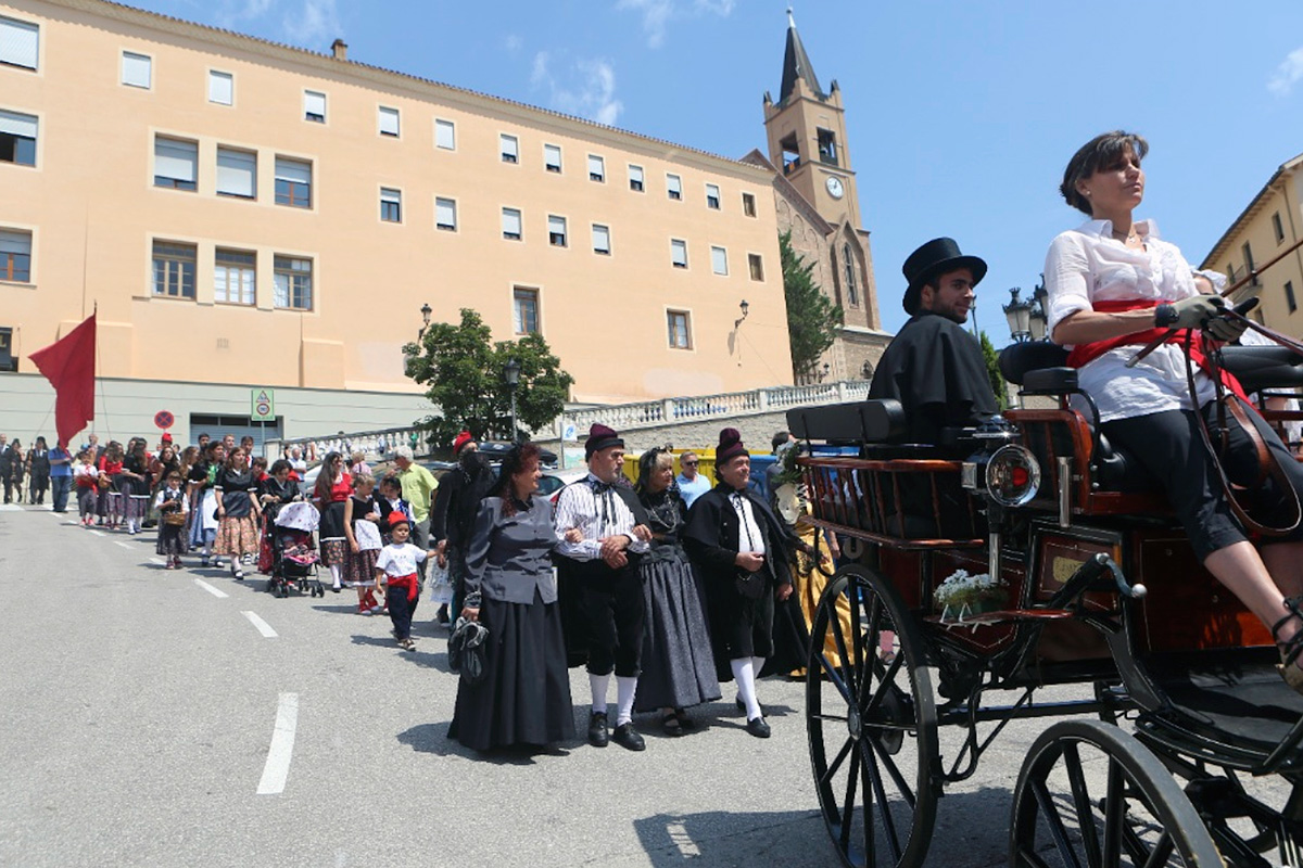 Comitiva del casament típic