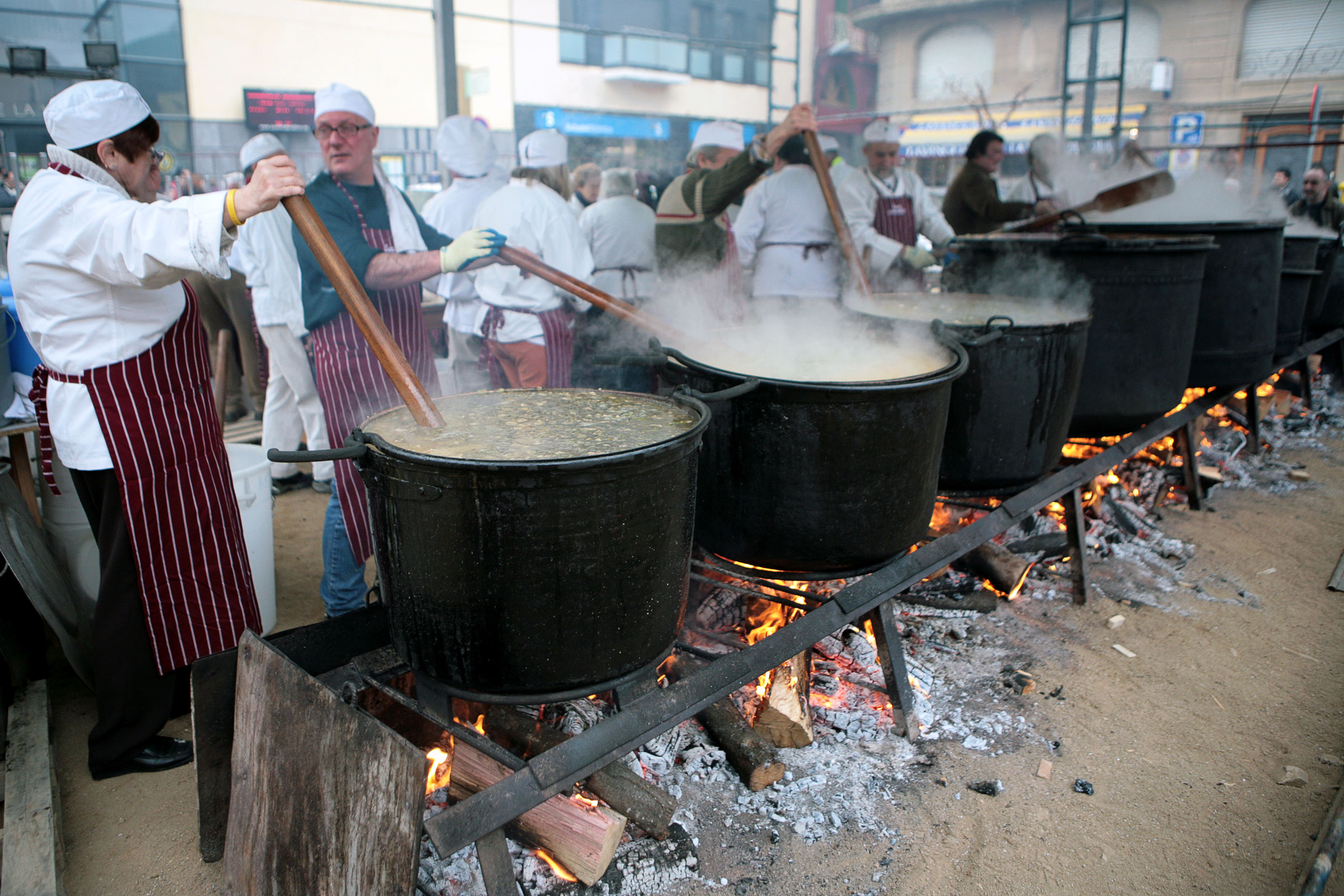 Dia de l'Escudella a Sant Feliu de Codines