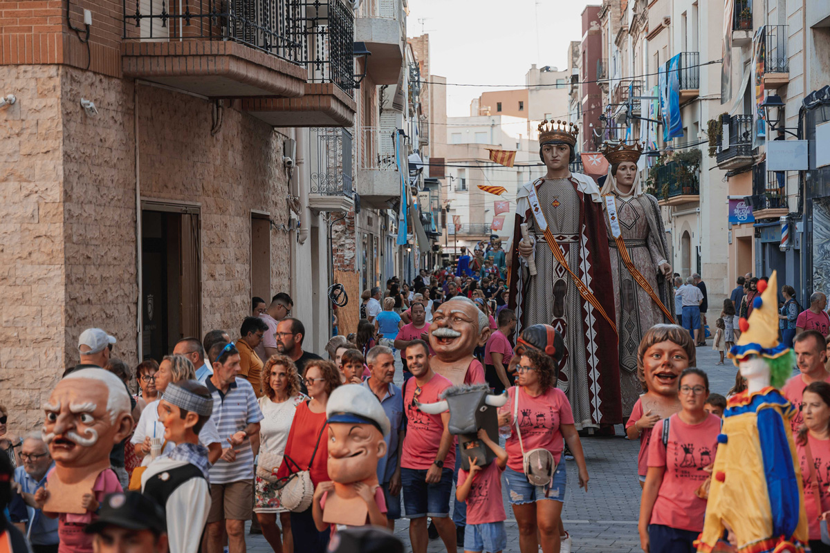 Cercavila del gegants i capgrossos d'Amposta