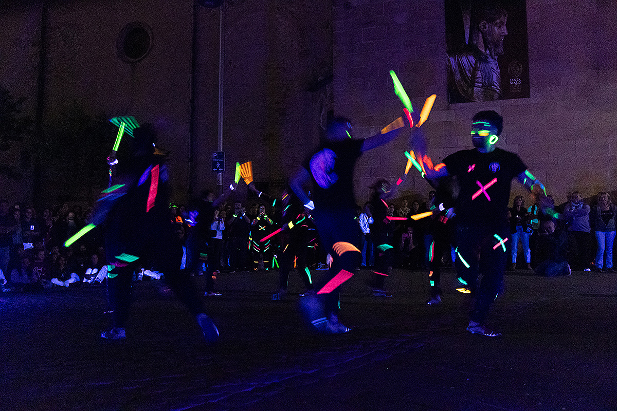 Ball de bastons amb llums led