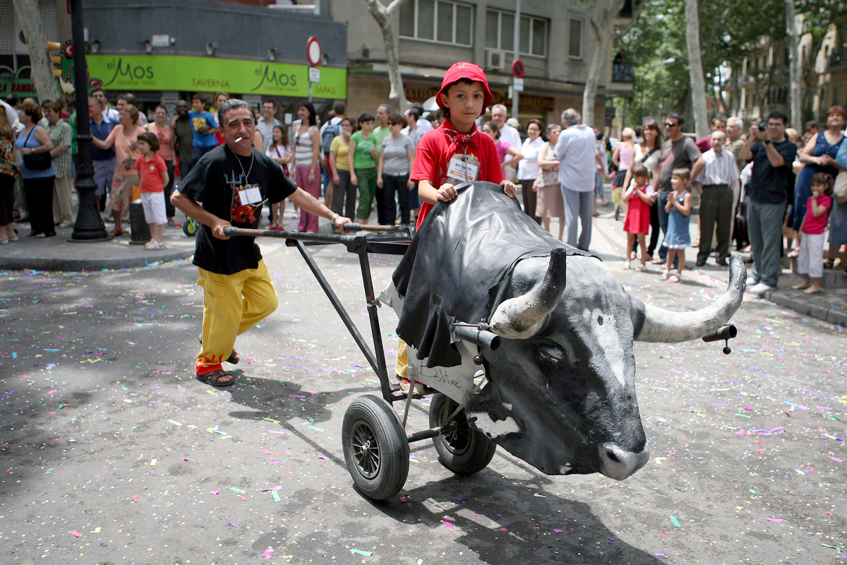Una de les vaquilles de polièster. Foto: Manel Carrera