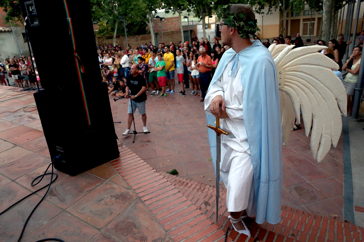 L'arcàngel Miquel a punt per sortir