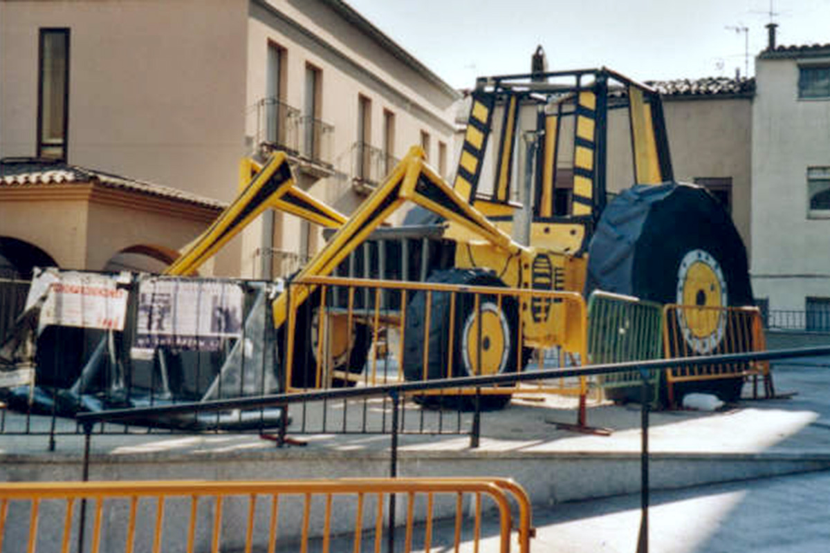 Falla de la Festa Major alternativa de l'any 2003