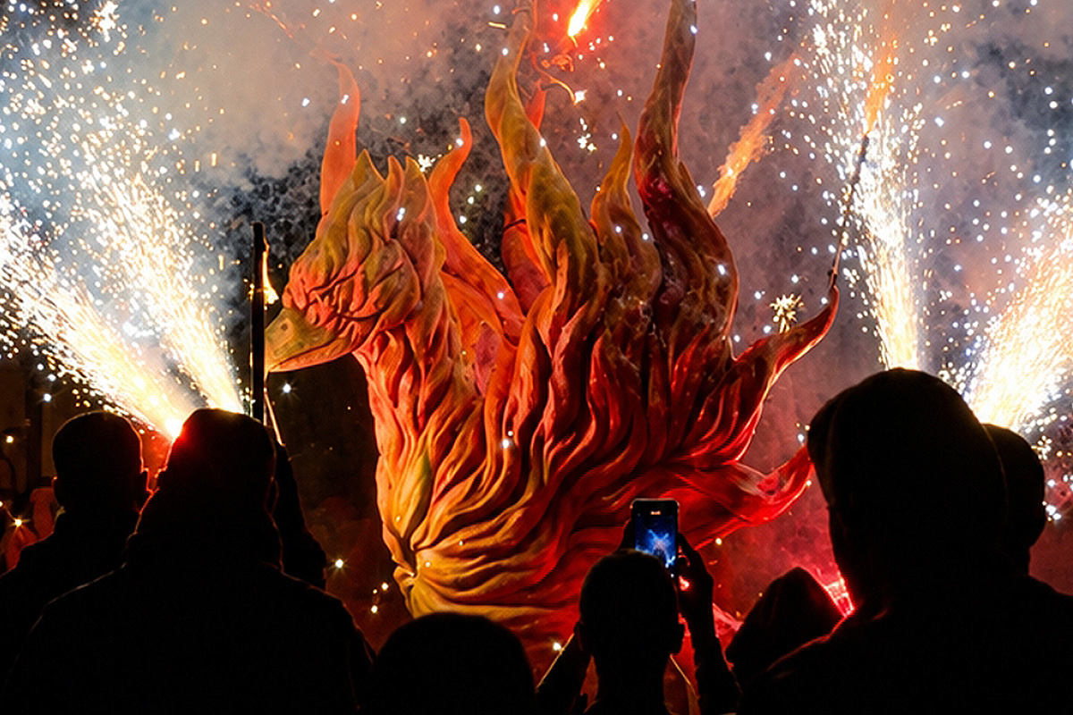 La Fetillera durant el correfoc