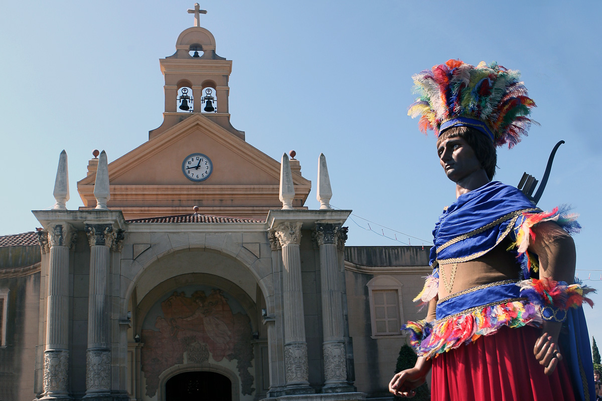 Arribada dels gegants al santuari