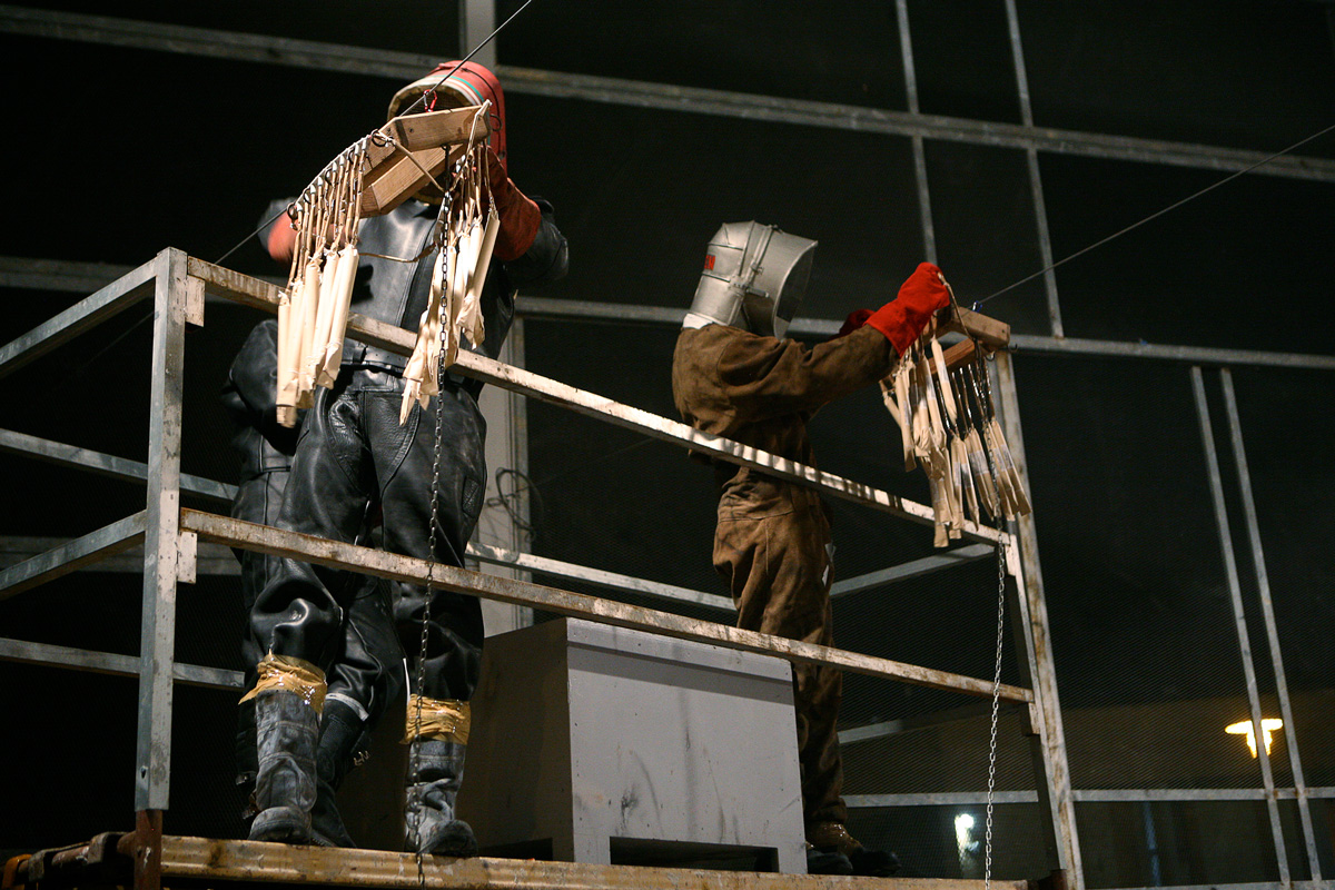 Preparant els coets del coetòdrom