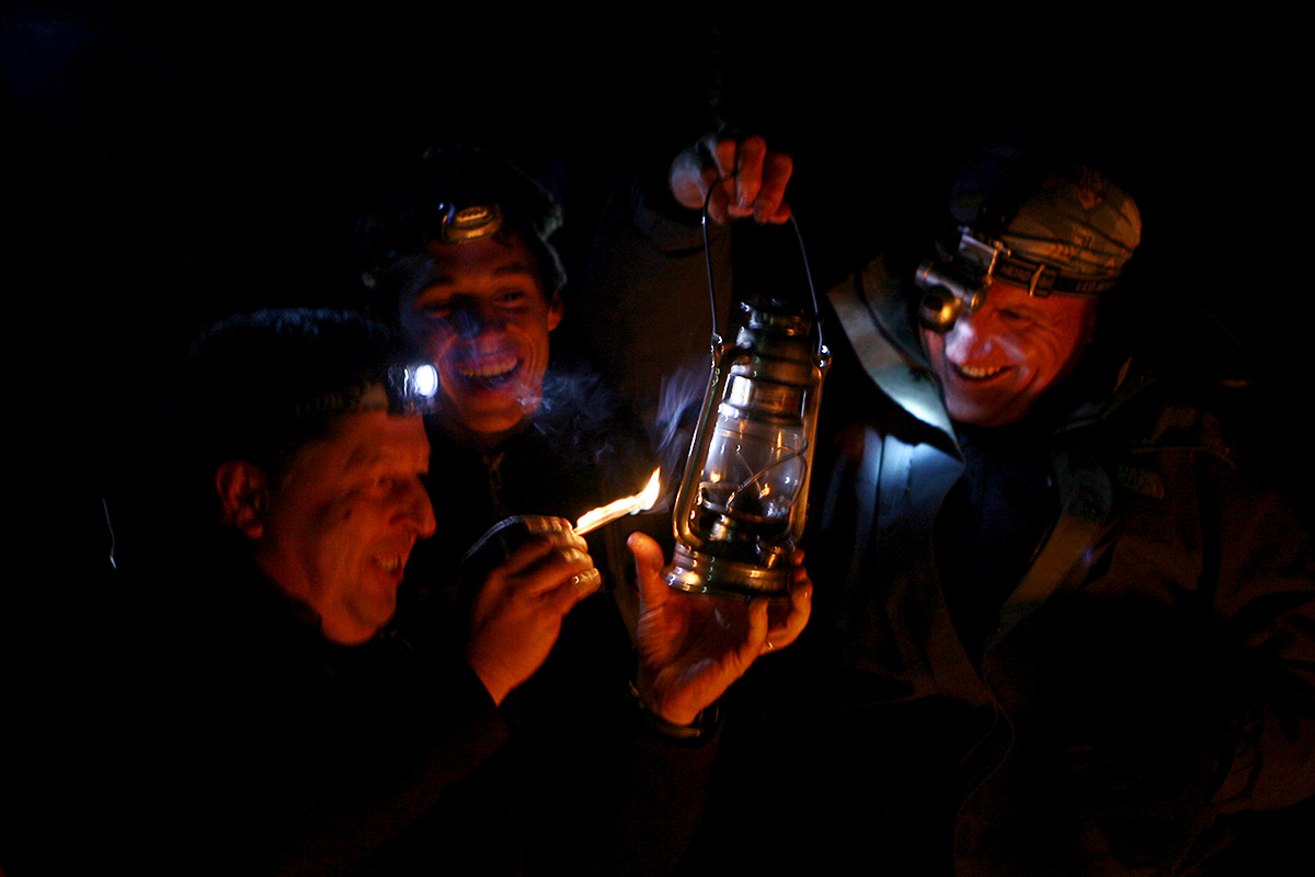 Posant la flama dins un quinquer