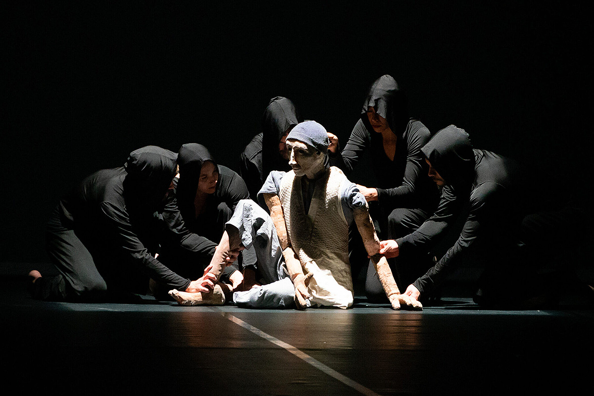 Espectacle amb un titella. Foto: José Marín