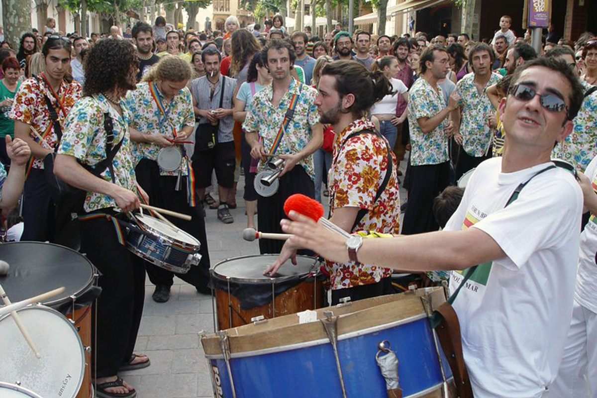Cercavila amb percussions