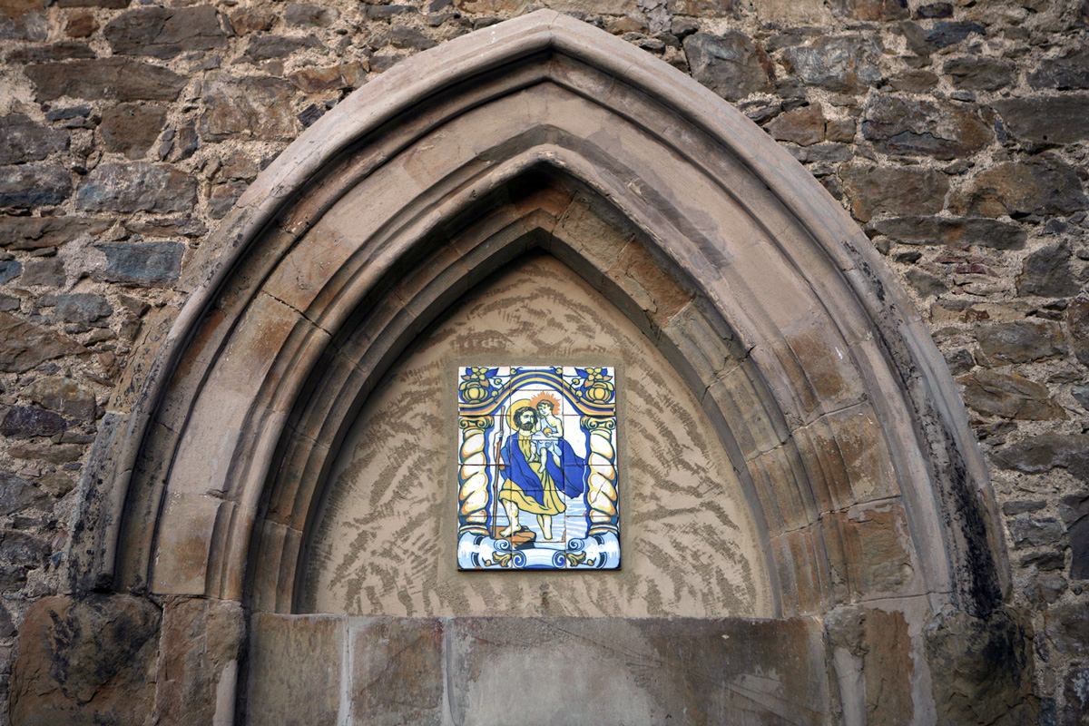 Plafó ceràmic de Sant Cristòfol a Fonolleres