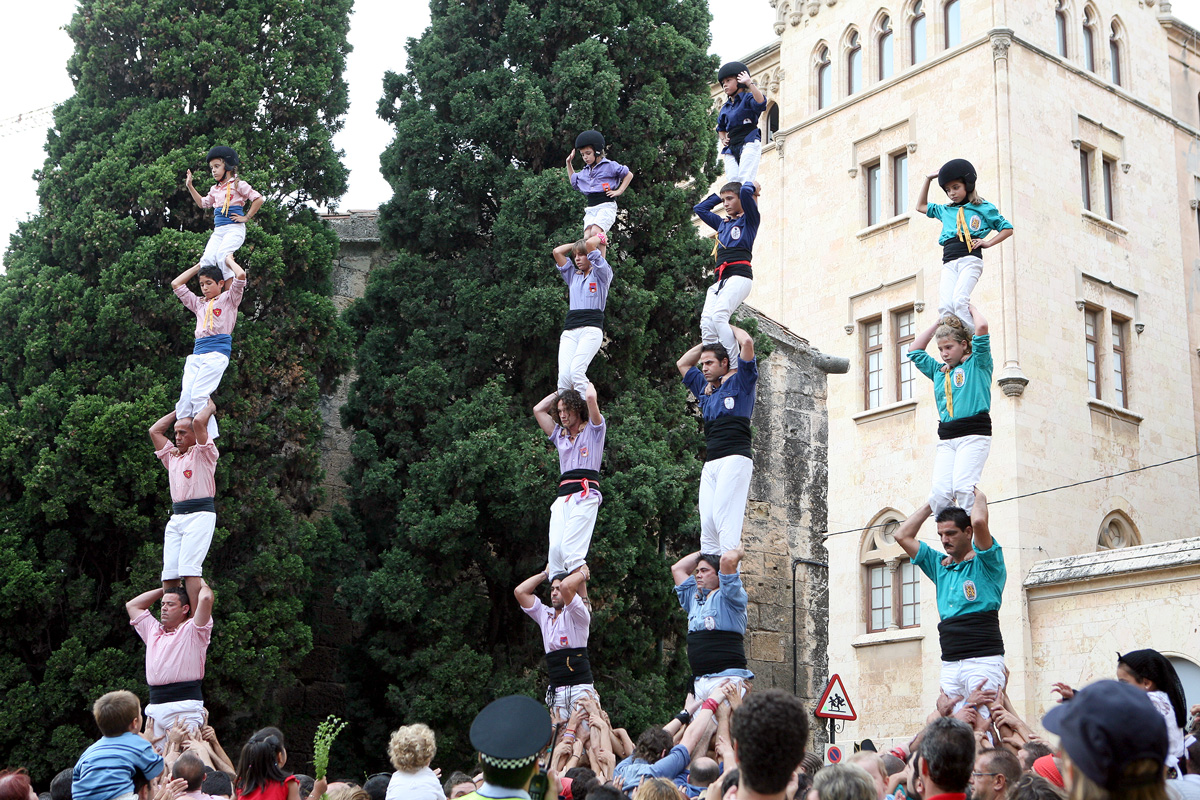 Pilars al pas del carro del sant