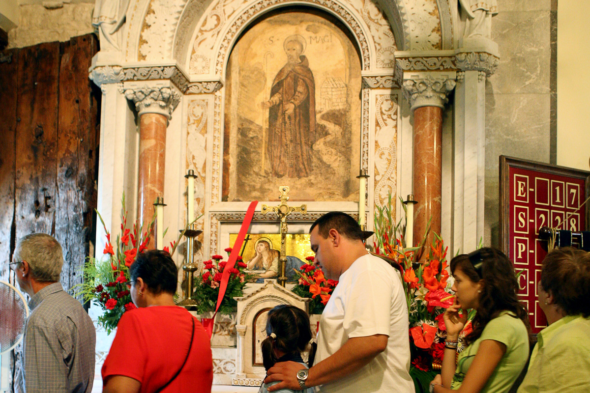 Interior de la capella del sant