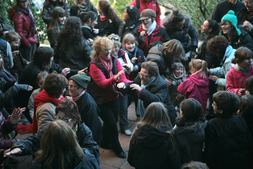 Els cops amables