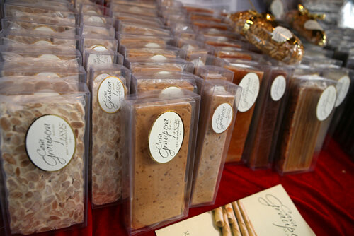 Torrons