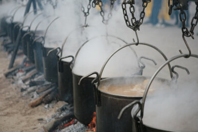 Les calderes fumejant