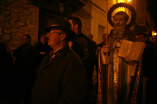 Presenciant l'encesa de la foguera