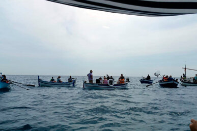 Processó de barques fins al 