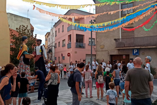 Cercavila amb els gegants rajolers