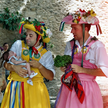 Els Cossiers amb un nadó