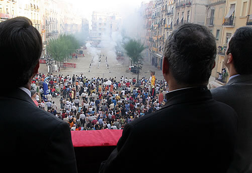 La tronada des del balcó de l'Ajuntament