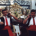Processó amb els busts dels sants