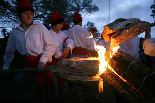 Encenent la falla