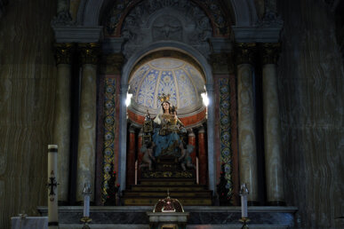 La Stella Maris al seu temple a la ciutat de Haifa