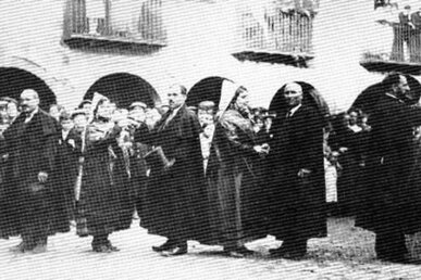 Imatge del ball de pabordes en una data indeterminada dels anys 40