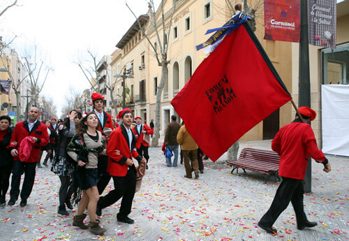 Comparsa pels carrers de Vilanova