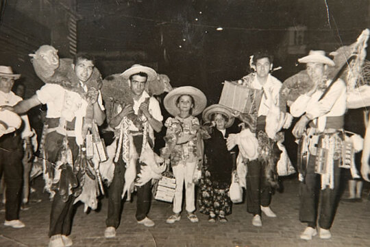 Fotografia antiga d'un dels coros