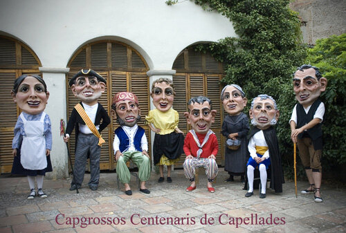 Els vuit capgrossos centenaris (cliqueu sobre la imatge), restaurats el 2007