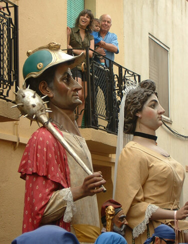 Els Gegants de Torroella al cercavila