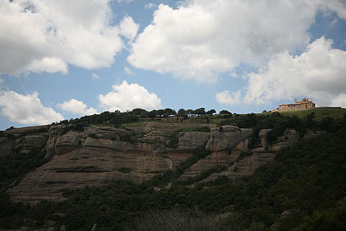 El monestir romànic del capdamunt