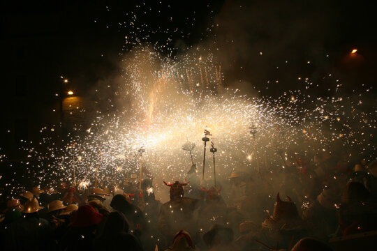 Els diables condueixen la festa