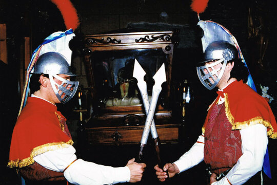Custodiant el sepulcre