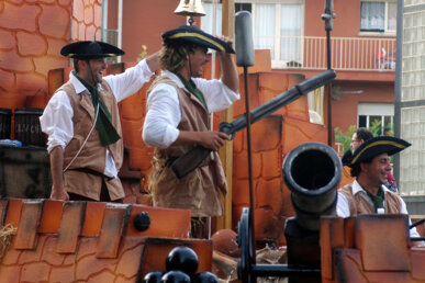 Comparsa de la colla Júniors del 2006