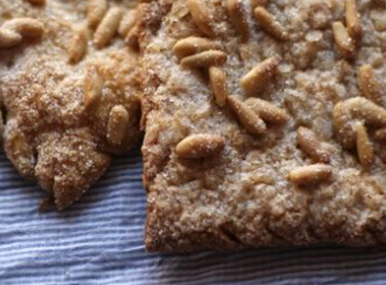 Coca de llardons