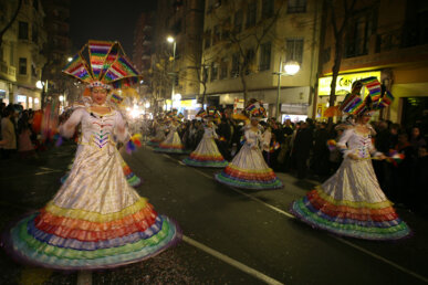 Una de les colles participants a la Rua de l'Artesania