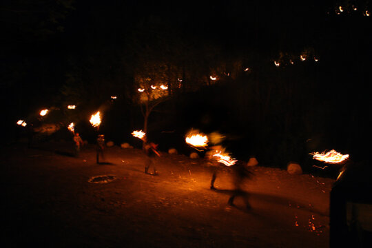 Els fallaires baixen fent ziga-zagues