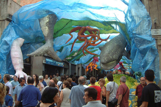 El carrer Verdi del Mig convertit en oceà (2003)