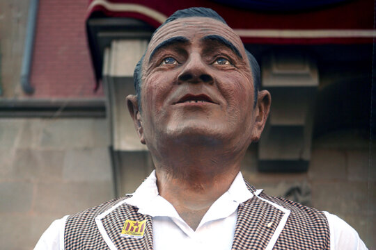 Un dels dos gegants rajolers de Granollers