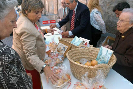 Parada de magranes. Foto: Federació Associacions Entitats Comissions Hostafrancs