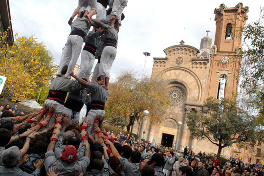 Castells. Foto: Comissió de Festes de Sant Andreu de Palomar